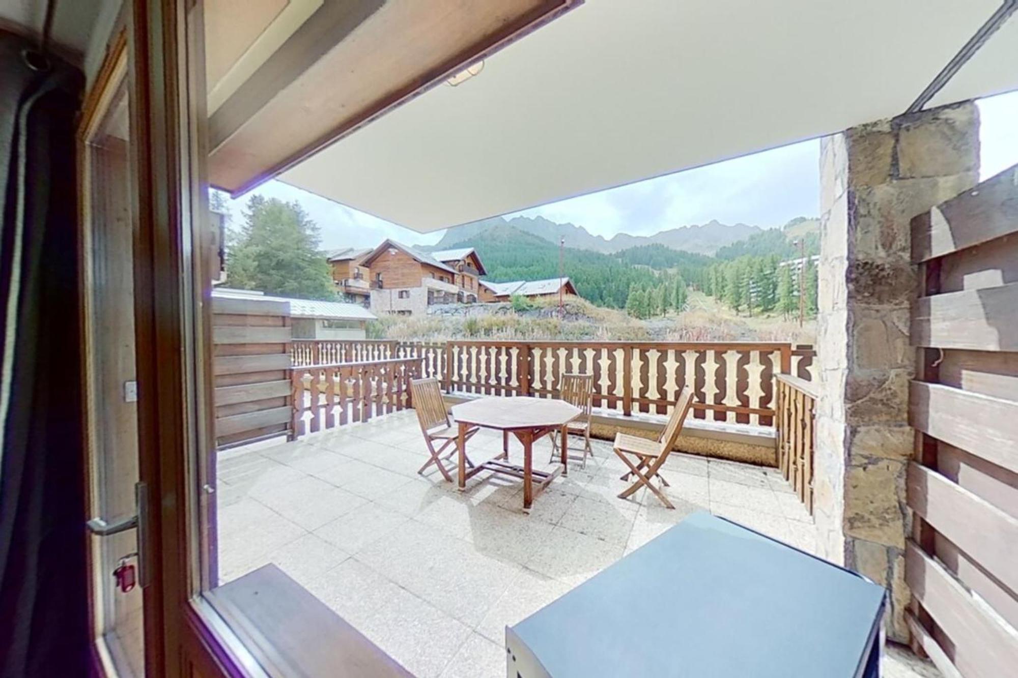 Casa-Amelie Terrace With View And Parking Apartment Vars  Ngoại thất bức ảnh